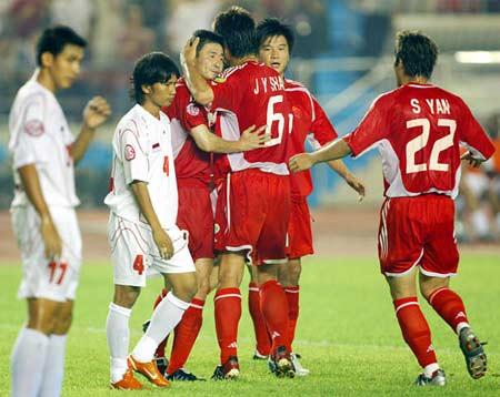 ra mồ hôi nhiều